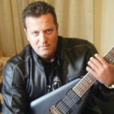 Γιώργος Κατσαούνης: «Μακάρι να γίνω σαν τον Mick Jagger»!