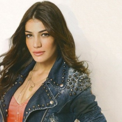 Η Ήβη Αδάμου live στο MPLE 2011