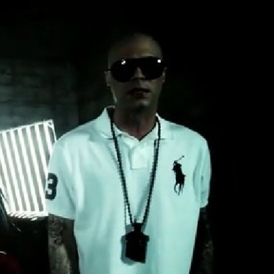 Μόνο Μπροστά - T.N.S Feat Oge, Demy. Ακούστε το !