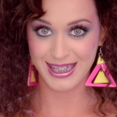 Στα γυρίσματα του ‘’Last Friday night’’ της Katy Perry