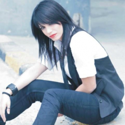 Ακούστε teaser από το νέο τραγούδι της Ισμήνης Πέπε!