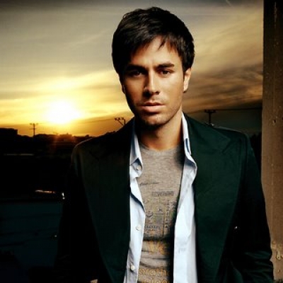Δείτε το νέο video clip του Enrique Iglesias για το τραγούδι I Like How It Feels 