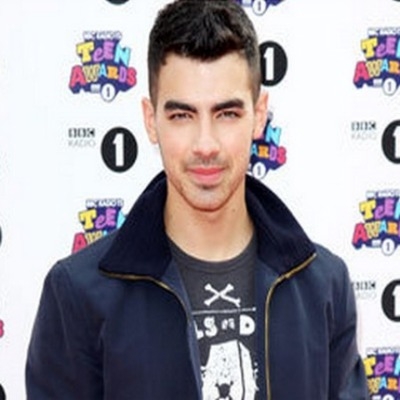 Κυκλοφόρησε το πρώτο solo album από τον Joe Jonas