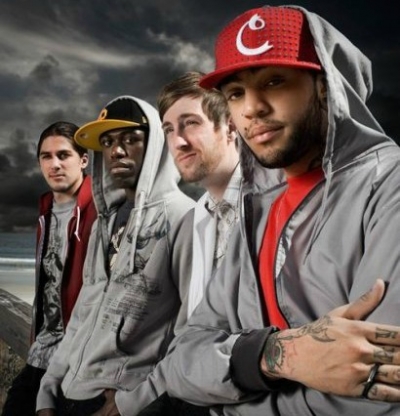 “Life goes οn”: νέο τραγούδι από τους Gym Class Heroes