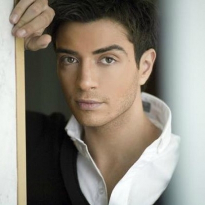 Ο Κωνσταντίνος Γαλανός τραγούδησε στο «Elatte»!