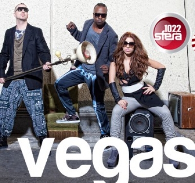 Sfera my Sunday’s @ Divine με live act τους Vegas!