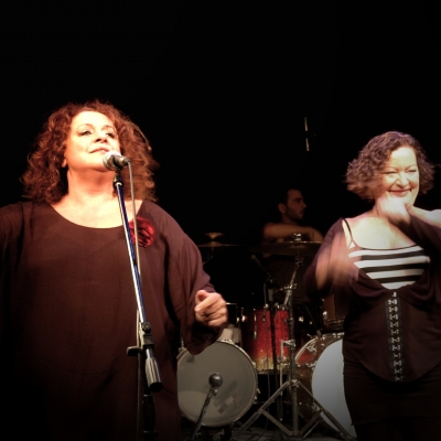 Τάνια Τσανακλίδου, Ελένη Κοκκίδου και Κώστας Θωμαΐδης στο Ζυγό