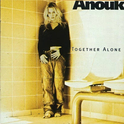 Χρονοντούλαπο: Δείτε το πρώτο βιντεοκλίπ της Anouk