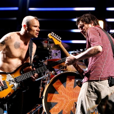 Έρχονται οι Red Hot Chili Peppers?