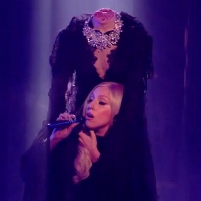 H εμφάνιση της Lady Gaga στο X Factor