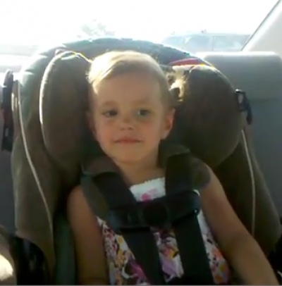 Η ώρα του παιδιού : Little Monster από την κούνια!