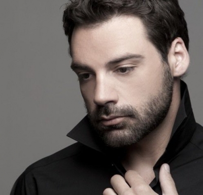 Ο Αλέξανδρος Νότας παρουσιάζει το νέο του τραγούδι απόψε στο "W" club!