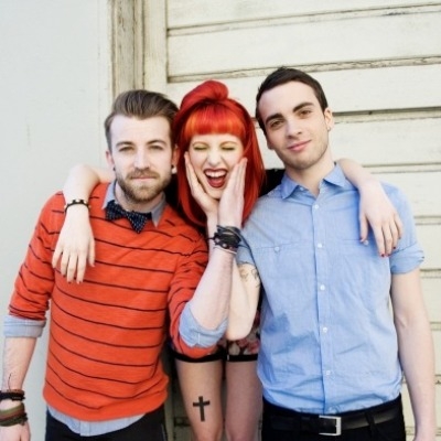 Ολοκαίνουργιο τραγούδι από τους Paramore!