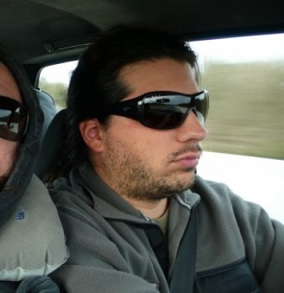 Ποιος είναι ο μπασίστας του Μ. Στρατή που σκοτώθηκε χθες τη νύχτα. Πως έγινε το τραγικό συμβάν...