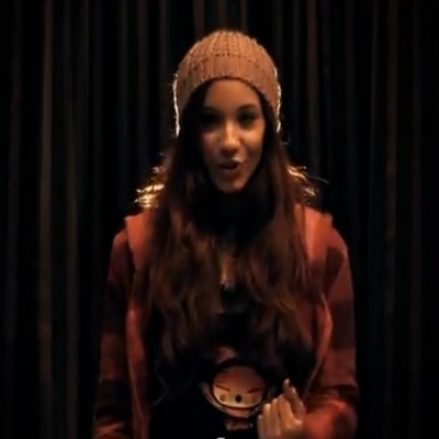 Άκου: Λένια Ρ. & Θοδωρής Τ. – Τα Χριστούγεννα