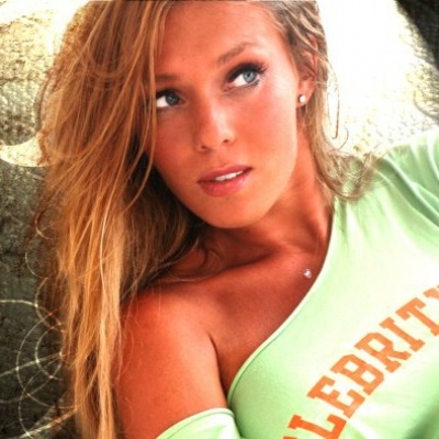 ''Δεν συγκρίνεται'':Το καινούριο video clip της Μαρίνας Σάζη