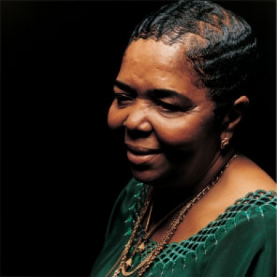 Έφυγε από τη ζωή η Cesaria Evora