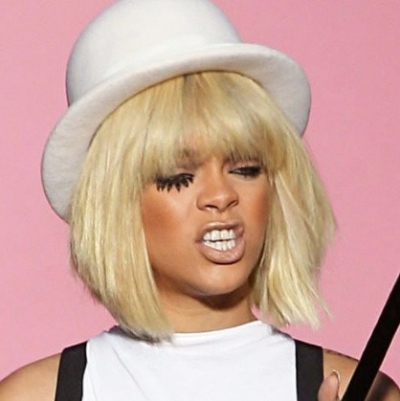  Με νέο λούκ η Rihanna για το νέο video clip 