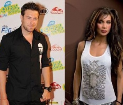 Ο Χρήστος  Χολίδης στο πλευρό της Πάολα @ Fix;;;