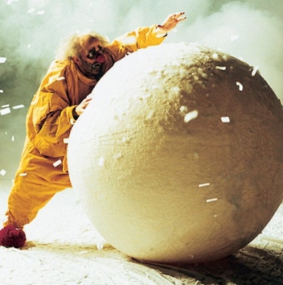 Slavas Snowshow: «Το καλύτερο οικογενειακό θέαμα που είδε ποτέ το κοινό»1-12/2 στο Παλλάς