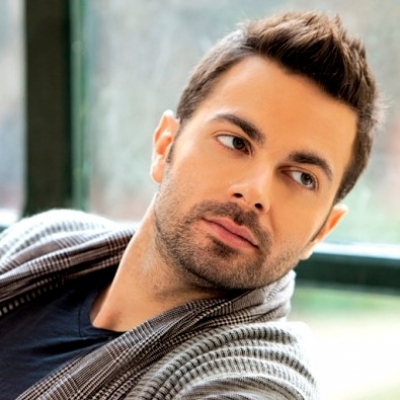 Το πάρτι της αγάπης με τον Ηλία Βρεττό την Τρίτη 20 Δεκεμβρίου