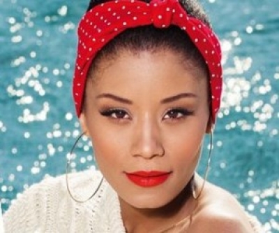 Το teaser από το νέο video clip της Shaya "Λένε"