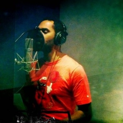 Chris Zan Batist: Το νέο απόκτημα του Family ηχογραφεί το πρώτο του single!