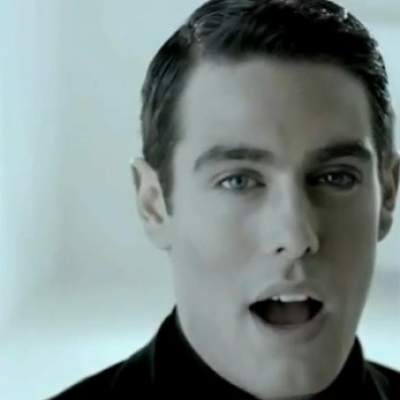 Δες: Το νέο video clip του Κώστα Μαρτάκη