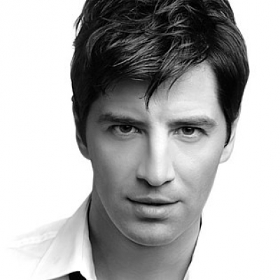 Ο Σάκης Ρουβάς διοργάνωσε ένα μεγάλο Party για τα γενέθλια του!