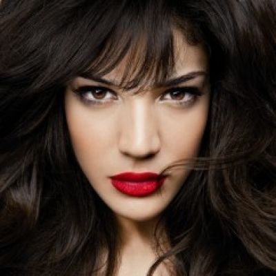 Live chat με την Ήβη Αδάμου!