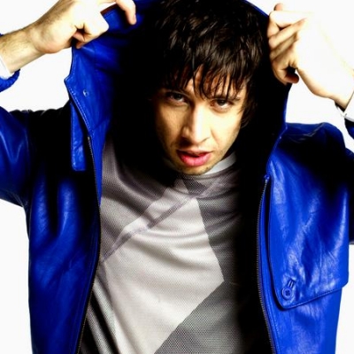 Ακούστε το νέο single του Example!