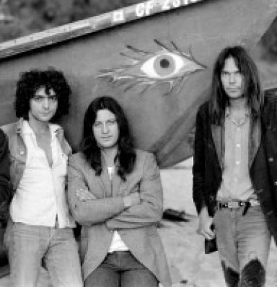 ‘Americana’: Το νέο album των Neil Young and Crazy Horse κυκλοφορεί στις 5 Ιουνίου