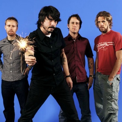 Δείτε μια ακυκλοφόρητη εμφάνιση των Foo Fighters από το 1995