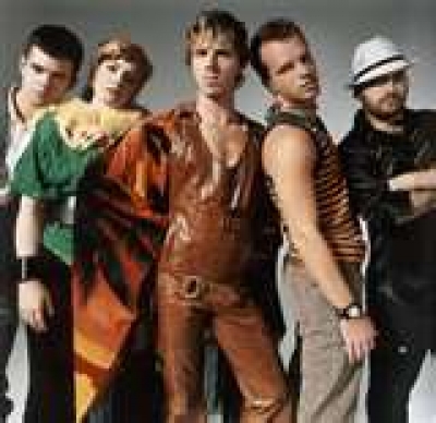 Επιστρέφουν οι Scissor Sisters