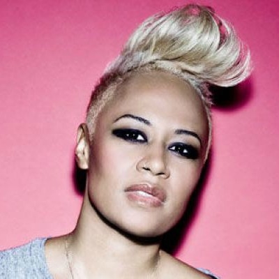 Η Emeli Sande για δεύτερη βδομάδα στην κορυφή