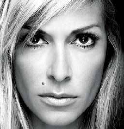 Κυκλοφόρησε το ολοκαίνουργιο video-clip  της  Άννας  Βίσση  ! 