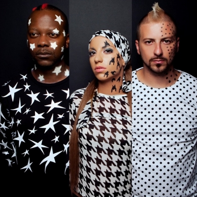 Οι Vegas πάνε... Mad Radio 106,2