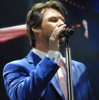 Πάνος Κιάμος: Η εντυπωσιακή πρεμιέρα και οι επώνυμες παρουσίες!