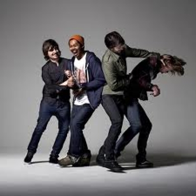 Το νέο τραγούδι των Temper Trap!