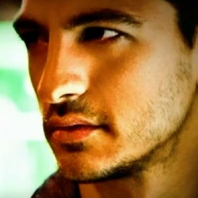 Άκου "Τώρα" το νέο τραγούδι του Δήμου Αναστασιάδη!