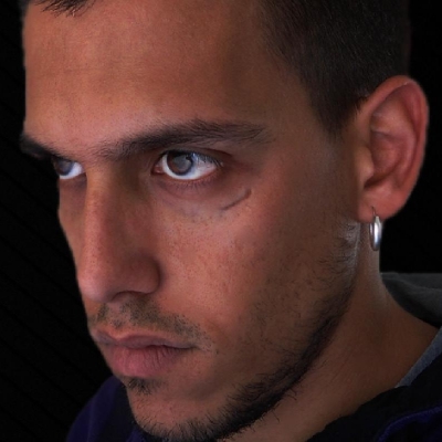 Ακούστε το νέο τραγούδι του Αποστόλη Στίκα: «Don’t be mad at me»!