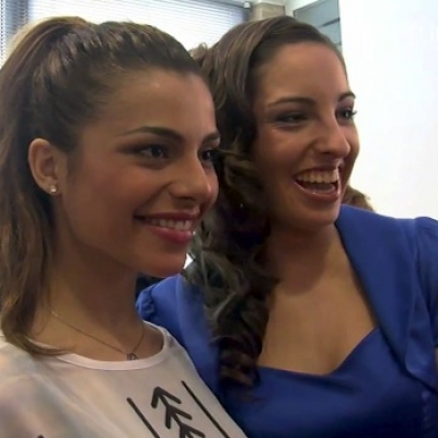 Η εκπρόσωπος του Βελγίου παίρνει συνέντευξη από την Ελευθερία Ελευθερίου!