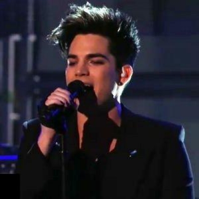 Η εμφάνιση του Adam Lambert στον Jimmy Kimmel!