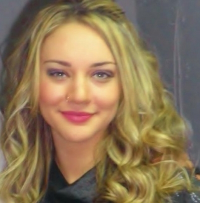 Μπέλα Μέρη: Η νέα «ΜΟΥΣΑ ΕΝ ΧΟΡΩ» μαζί με τον Κυριάκο Παπαηλία!