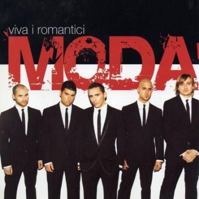 Οι Ιταλοί Modà μας εύχονται «να ζήσουν οι ρομαντικοί»