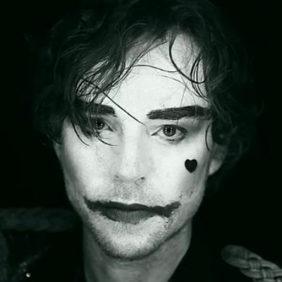 Ακούστε το: Darren Hayes – Stupid mistake 