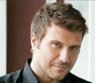 Δείτε βίντεο απο την επίσκεψη του Πλούταρχου σε ελληνο-αμερικανικό σχολείο στην Αστόρια!