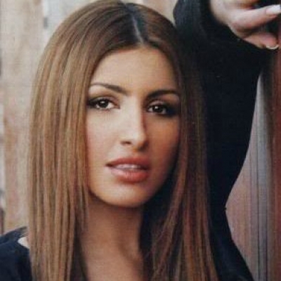 Έλενα Παπαρίζου: Με ποια σπουδαία τραγουδίστρια θα συνεργαστεί τον ερχόμενο χειμώνα;