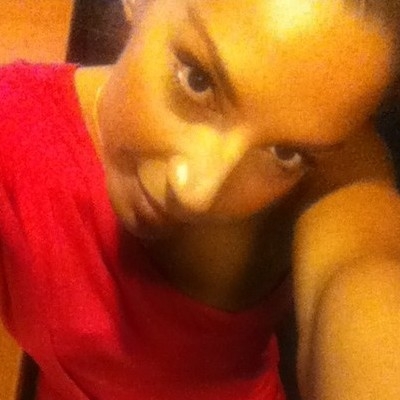 Η Μαριάντα Πιερίδη μοιράζεται φωτογραφίες μέσω twitter