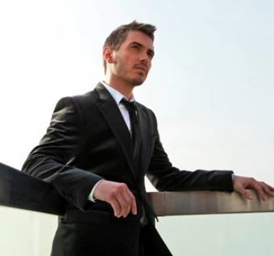 Μιχάλης Χατζηγιάννης: Νέο Single "Τρεις ζωές"